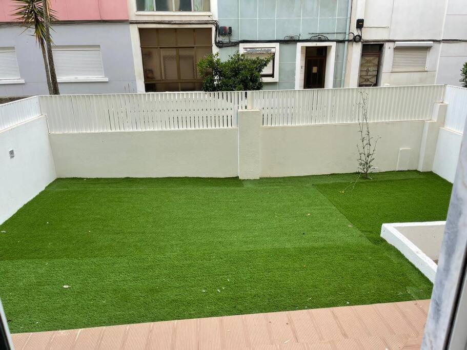 Lovely 2 Bedroom Apartment In South Lisbon バレイロ エクステリア 写真